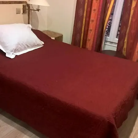 Azur Montmartre Hotel *
