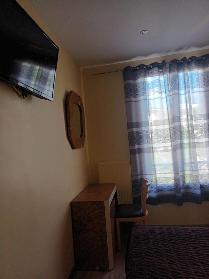 Azur Montmartre Hotel *