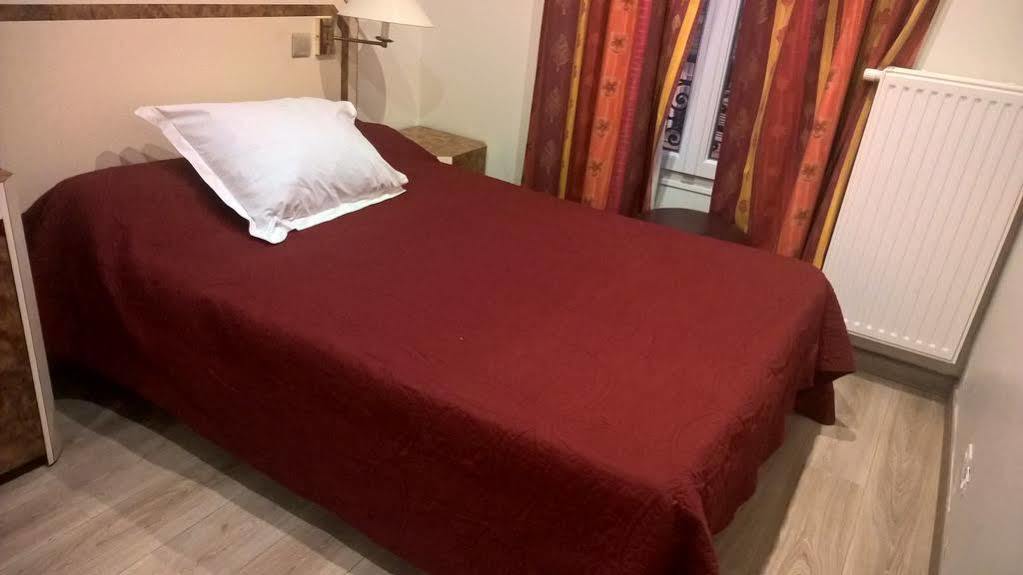 Azur Montmartre Hotel *